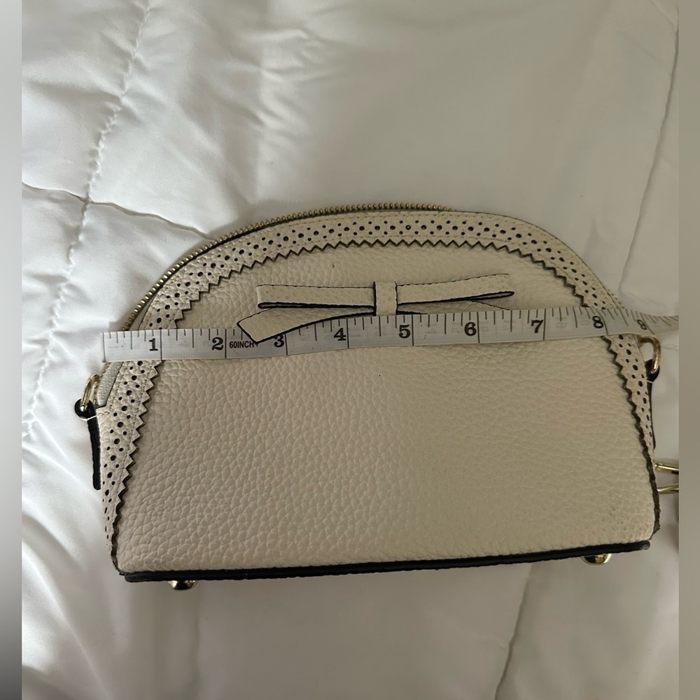 Pretty Persuasions crossbody bag - Picture 4 of 10